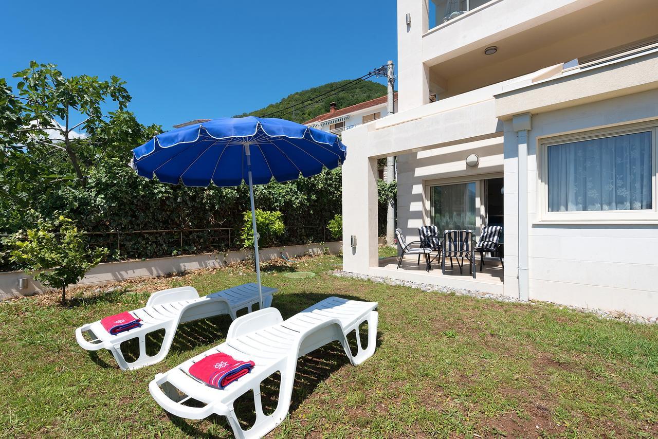 Apartments Villa Adriatic Tivat Eksteriør billede